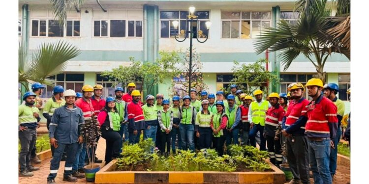 Vedanta Lanjigarh champions sustainability with scrap art sculpture competition