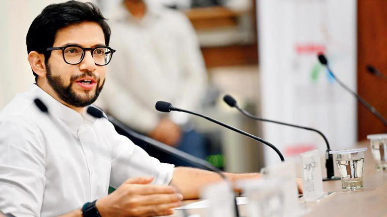Aaditya Thackeray Opposes Dharavi Masterplan Over Eligibility